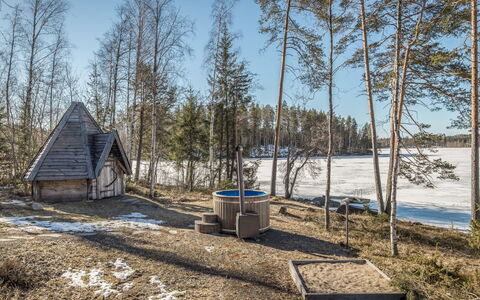 Paula: Holz, Hütte, Blockhaus, Wald, Schuppen, Gartenbauten, Lärche, Wald, Holzbeize