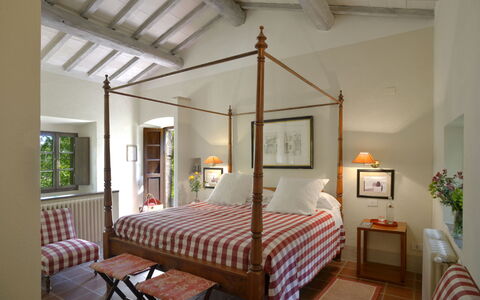 Casa Di Lilli: Möbel, Interior Design, Schlafzimmer, Bett, Decke, Linens, Textil, Zimmer, Bedding, Flooring