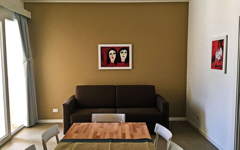Tenuta Vigna Corallo: Zimmer, Interior Design, Möbel, Eigentum, Wand, Gebäude, Fussboden, Wohnzimmer, Decke, Haus