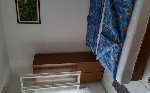 Szabo: Eigentum, Holz, Interior Design, Fussboden, Rechteck, Linie, Gebäude, Flooring, Hartholz