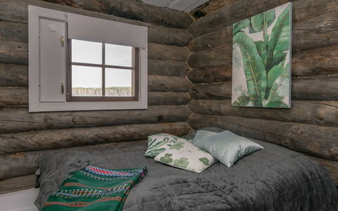 Villa Moose: Holz, Schlafzimmer, Linens, Bedding, Zimmer, Hartholz, Bettdecke, Planke, Bett, Bettrahmen