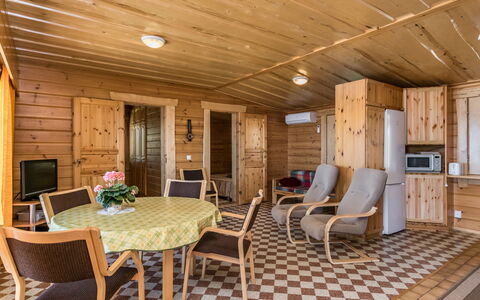 Kesäranta 7: Möbel, Stuhl, Gartenmöbel, Tabelle, Holz, Tisch Im Freien, Küche & Esszimmer Tisch, Schatten, Garten, Regenschirm