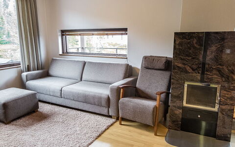 Villa Ylläs 302: Möbel, Flooring, Holz, Interior Design, Fussboden, Wohnzimmer, Couch, Zimmer, Wohnung, Zuhause