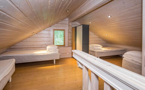 Anttoora 1: Holz, Decke, Flooring, Fussboden, Interior Design, Holzboden, Beleuchtung, Hartholz, Holzbeize, Zuhause