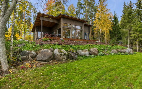 Villa Kurki: Holz, Hütte, Blockhaus, Wald, Schuppen, Gartenbauten, Lärche, Wald, Holzbeize