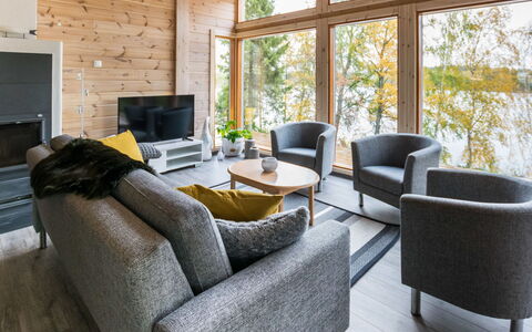 Villa Kurki: Holz, Hütte, Blockhaus, Wald, Schuppen, Gartenbauten, Lärche, Wald, Holzbeize