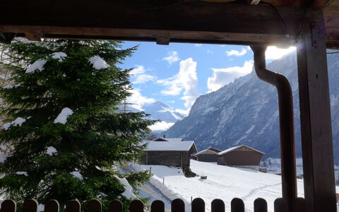 Chalet Guldeli: Eigentum, Himmel, Wolke, Berg, Natur, Schnee, Die Architektur, Schatten, Gebäude, Baum