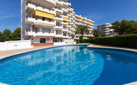 Edificio Meridiano: Eigentum, Schwimmbad, Gebäude, Grundeigentum, Haus, Die Architektur, Wohngebiet, Wohnung, Resort, Zuhause