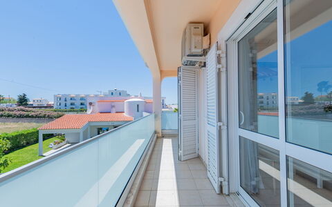 Casa Do Sol: Wohnung, Balkon, Geländer, Zaun, Aluminium, Villa, Hotel, Penthouse