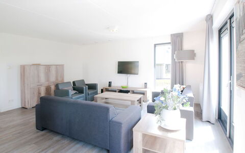 Oesterdam Resort: Möbel, Zimmer, Interior Design, Wohnzimmer, Eigentum, Weiss, Gebäude, Fussboden, Decke, Haus
