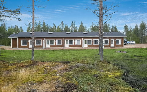 Levin Revontulitaivas a: Holz, Hütte, Blockhaus, Wald, Schuppen, Gartenbauten, Lärche, Wald, Holzbeize