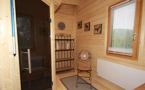 Almhaus Galisch: Eigentum, Zimmer, Gebäude, Haus, Grundeigentum, Interior Design, Holz, Veranda, Zuhause, Fussboden