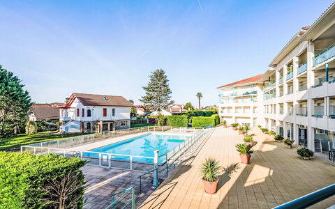 Saint-Jean-De-Luz 326: Schwimmbad, Freizeit, Hotel, Resort, Ferienort, Villa