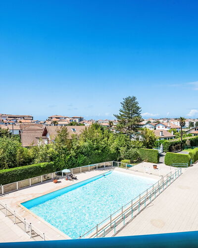 Saint-Jean-De-Luz 326: Schwimmbad, Verbundwerkstoff, Resort, Hotel, Ferienort, Thermae, Eco Hotel, Villa, Freizeitzentrum, Gartenmöbel