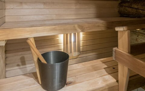 Vuokatinportti a 1: Möbel, Stuhl, Gartenmöbel, Tabelle, Holz, Tisch Im Freien, Küche & Esszimmer Tisch, Schatten, Garten, Regenschirm