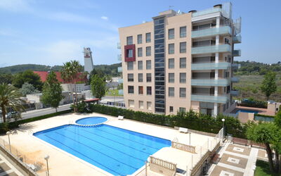 La Pineda 156: Schwimmbad, Freizeit, Urlaub, Schatten, Resort, Ferienort, Hotel, Tropen