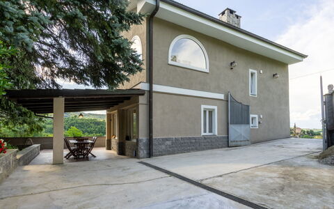 Di Sara: Eigentum, Haus, Gebäude, Zuhause, Grundeigentum, Die Architektur, Wohngebiet, Fassade, Estate, Dach