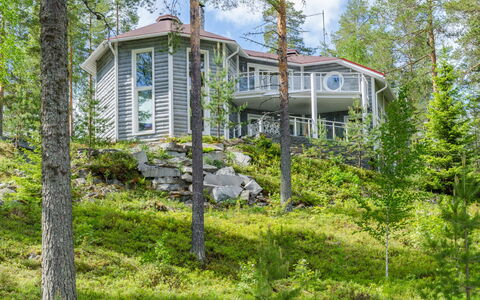 Huvila Lomaonni: Möbel, Stuhl, Gartenmöbel, Tabelle, Holz, Tisch Im Freien, Küche & Esszimmer Tisch, Schatten, Garten, Regenschirm