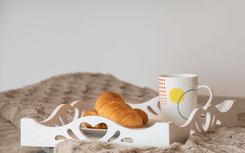 Lovran Tuliševica 406: Geschirr, Essen, Drinkware, Kaffeetasse, Tasse, Dishware, Servierware, Holz, Zutat, Teetasse