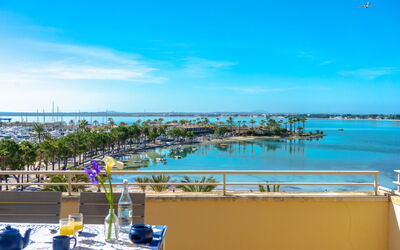 Nautic Sea Views