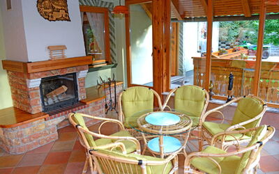 Family Holiday Home Hidden Paradise