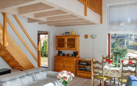 Ai Casell: Zimmer, Eigentum, Gebäude, Möbel, Interior Design, Decke, Wohnzimmer, Haus, Zuhause, Grundeigentum