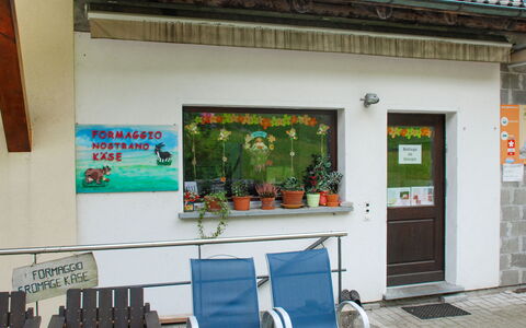 Ai Casell: Gebäude, Zimmer, Die Architektur, Fassade, Tür, Haus, Interior Design, Tourismus
