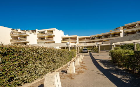 Ulysse Port de Plage: Wohngebiet, Die Architektur, Eigentum, Himmel, Daytime, Gebäude, \Stadt, Haus, Zuhause, Grundeigentum
