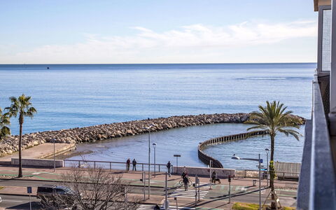Cagnes-Sur-Mer 137: Gewässer, Küste, Meer, Küsten Und Ozeanische Forms, Strand, Ufer, Ozean, Ferienort, Bucht