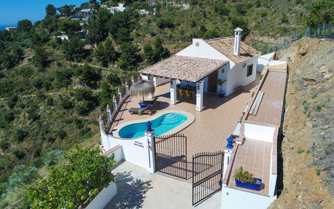 Ariadna: Eigentum, Haus, Grundeigentum, Gebäude, Bergstation, Zuhause, Die Architektur, Villa, Urlaub, Estate