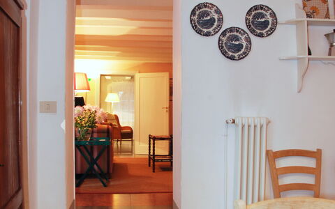 Il Mezzanino: Zimmer, Eigentum, Interior Design, Gebäude, Haus, Möbel, Grundeigentum, Zuhause, Esszimmer, Fussboden
