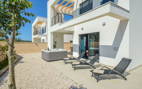 Prova 1: Eigentum, Haus, Zuhause, Gebäude, Grundeigentum, Die Architektur, Estate, Zimmer, Interior Design, Villa