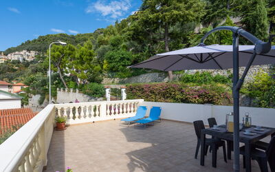 Ventimiglia 629: Eigentum, Grundeigentum, Gebäude, Haus, Urlaub, Resort, Zuhause, Terrasse, Wohnung, Freizeit