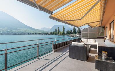 Seestern Direkt am See