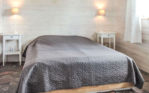 Dom Przy Cisowym Jarze: Flooring, Holz, Fussboden, Holzboden, Schlafzimmer, Möbel, Interior Design, Bett, Linens, Hartholz