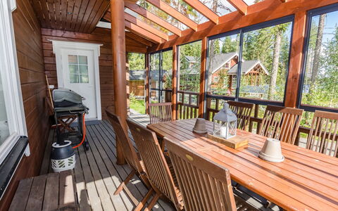 Villa Valo: Möbel, Stuhl, Gartenmöbel, Tabelle, Holz, Tisch Im Freien, Küche & Esszimmer Tisch, Schatten, Garten, Regenschirm