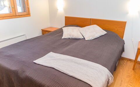Fore Camp: Holz, Flooring, Fussboden, Möbel, Holzboden, Interior Design, Etagenbett, Zimmer, Holzbeize, Hartholz