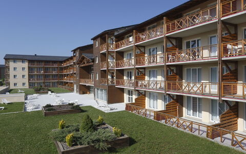 Bolquere 651: Gebäude, Eigentum, Wohngebiet, Die Architektur, Mischnutzung, Wohnung, Haus, Grundeigentum, Eigentumswohnung, Zimmer