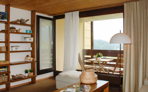 Panorama View 905: Zimmer, Möbel, Interior Design, Eigentum, Gebäude, Decke, Haus, Die Architektur, Wand, Zuhause