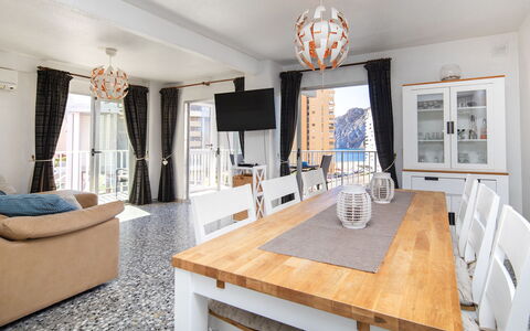 Calpe Calp 472: Eigentum, Zimmer, Möbel, Interior Design, Gebäude, Wohnzimmer, Fussboden, Haus, Tabelle, Grundeigentum