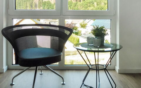 Attendorn 110: Möbel, Stuhl, Produkt, Zimmer, Tabelle, Interior Design, Eisen, Wicker, Kaffetisch