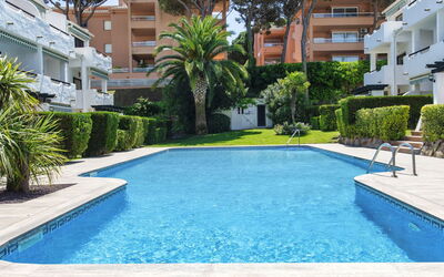 Coto Gamo Surf & Chill 780.4: Schwimmbad, Wohngebiet, Eigentumswohnung, Wohnung, Resort, Estate, Schatten, Villa, Hazienda, Villa
