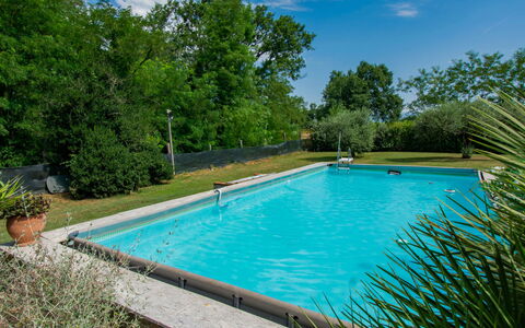 Elena: Blau, Schwimmbad, Wasser, Verbundwerkstoff, Resort, Schatten, Garten, Freizeit, Water Feature, Gartenmöbel