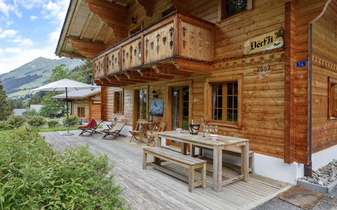 Dörfli: Holz, Hütte, Haus, Blockhaus, Hartholz, Veranda, Lärche, Dorf, Holz, Holzbeize