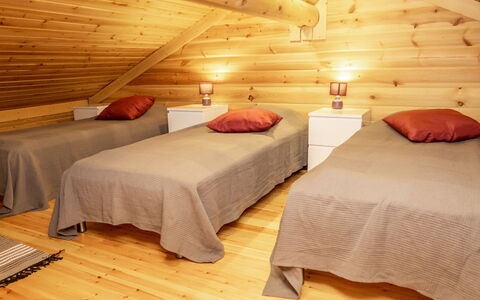 Rukan Roihu: Interior Design, Fussboden, Flooring, Holz, Decke, Holzboden, Möbel, Bett, Schlafzimmer, Zimmer