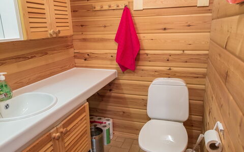 Ylläskuru D 2: Möbel, Interior Design, Flooring, Fussboden, Holz, Tabelle, Zimmer, Decke, Beleuchtung, Wohnung