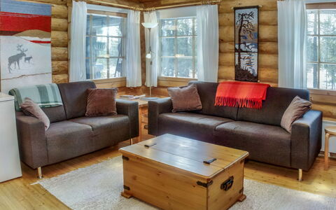 Vuosselin Kuukkeli: Möbel, Interior Design, Couch, Flooring, Holz, Wohnzimmer, Fussboden, Zimmer, Zuhause, Holzboden