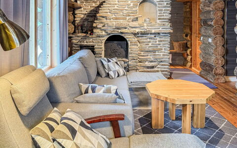 Rukalehto: Holz, Flooring, Interior Design, Möbel, Fussboden, Wohnzimmer, Zimmer, Holzbeize, Decke, Holzboden