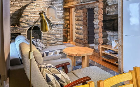 Rukalehto: Holz, Interior Design, Flooring, Decke, Fussboden, Möbel, Zimmer, Wohnzimmer, Hartholz, Steinwand