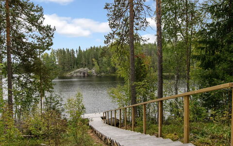 Kaitaranta: Holz, Hütte, Blockhaus, Wald, Schuppen, Gartenbauten, Lärche, Wald, Holzbeize